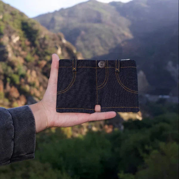 SHORTS - WALLET