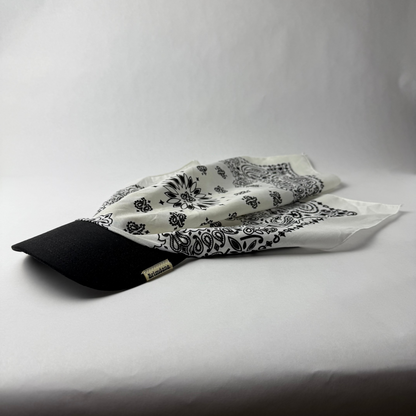 Brimdana White/Black #117